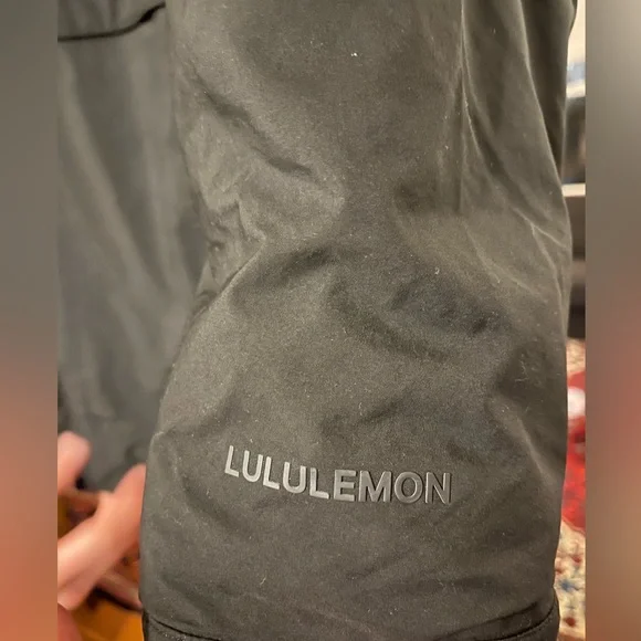 Lululemon stretchseal down-filled parka - Picture 3 of 4